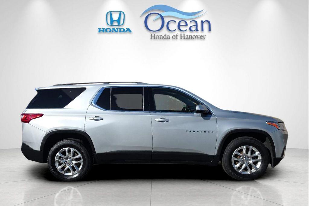 used 2020 Chevrolet Traverse car, priced at $21,285