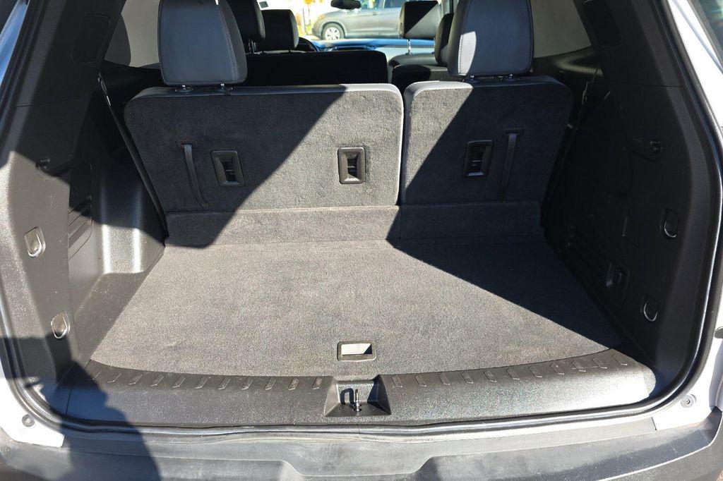 used 2020 Chevrolet Traverse car, priced at $21,285