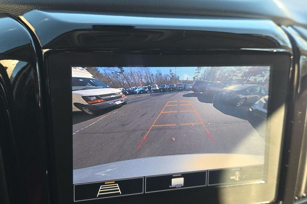 used 2020 Chevrolet Traverse car, priced at $21,285