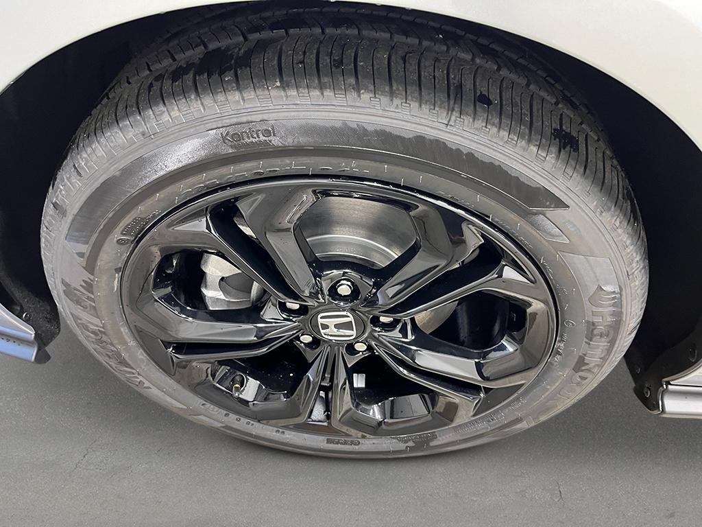 new 2025 Honda Accord car, priced at $31,755