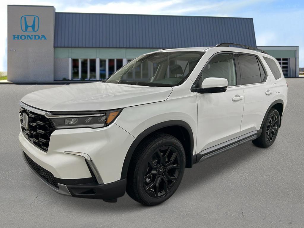 new 2025 Honda Pilot car, priced at $53,750