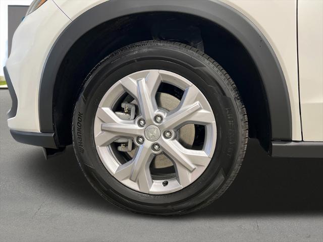 new 2025 Honda HR-V car, priced at $28,750