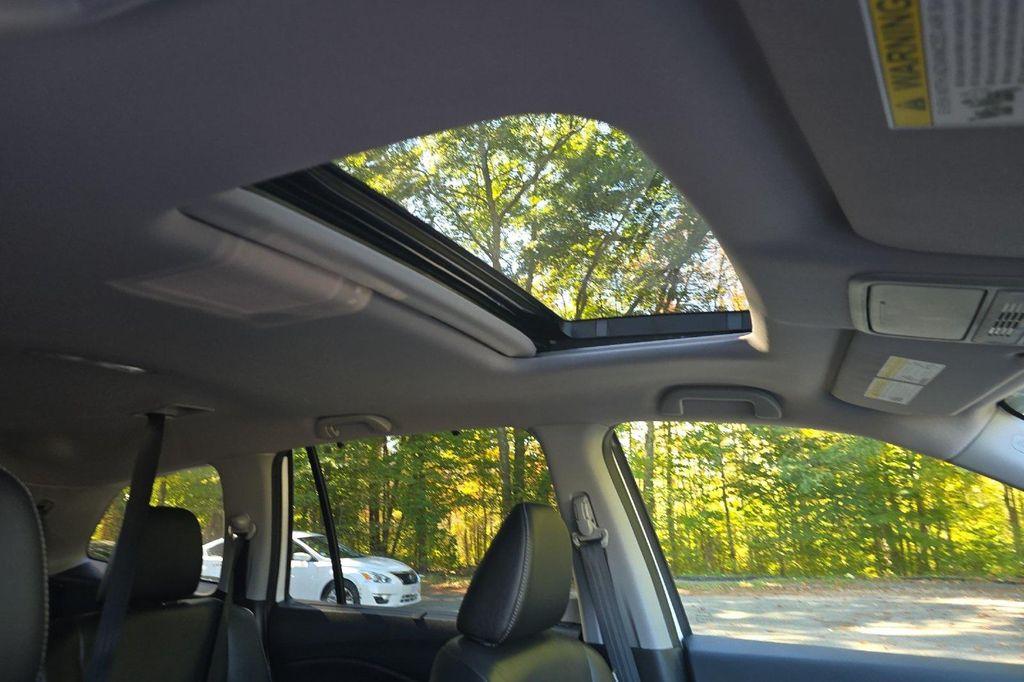 used 2022 Honda Pilot car, priced at $33,285