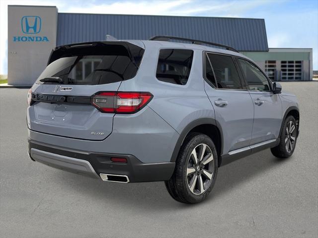 new 2025 Honda Pilot car, priced at $54,985