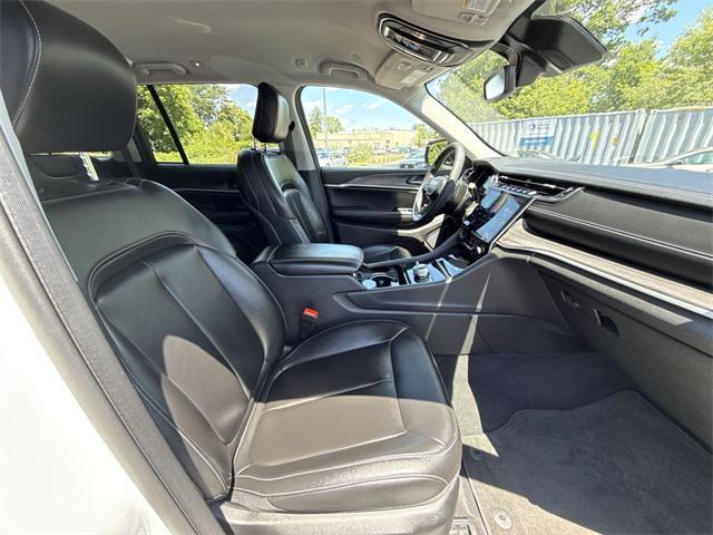 used 2023 Jeep Grand Cherokee car, priced at $28,795