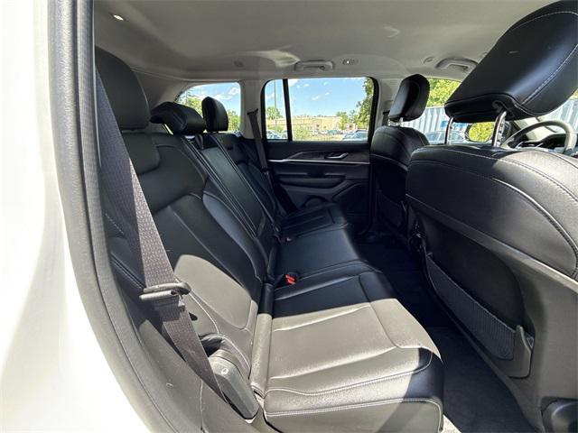 used 2023 Jeep Grand Cherokee car, priced at $28,795