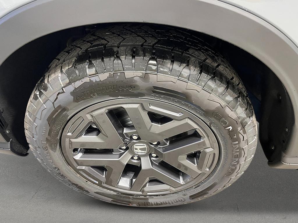 new 2026 Honda CR-V Hybrid car, priced at $40,705