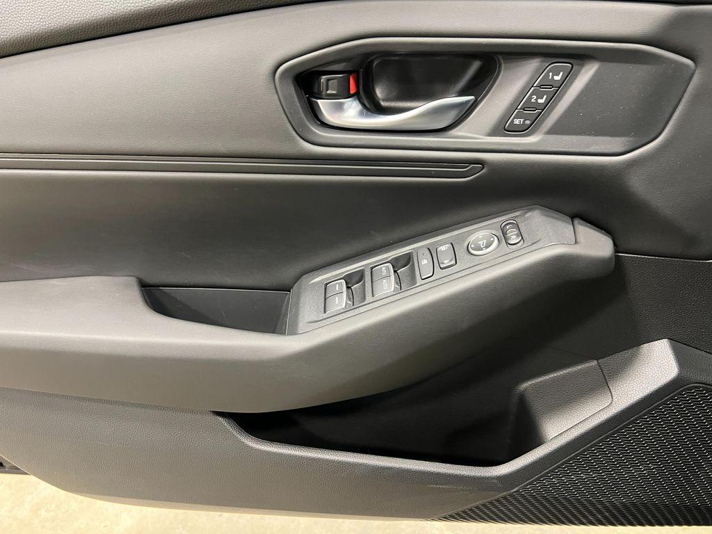 new 2025 Honda Accord Hybrid car, priced at $36,135