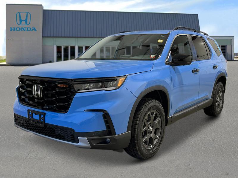 new 2025 Honda Pilot car, priced at $51,350