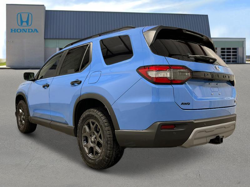 new 2025 Honda Pilot car, priced at $51,350