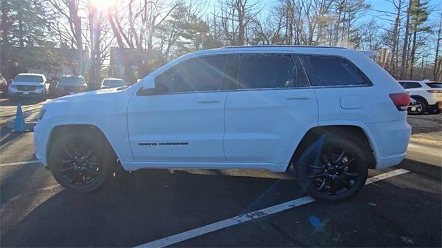 used 2020 Jeep Grand Cherokee car, priced at $25,255