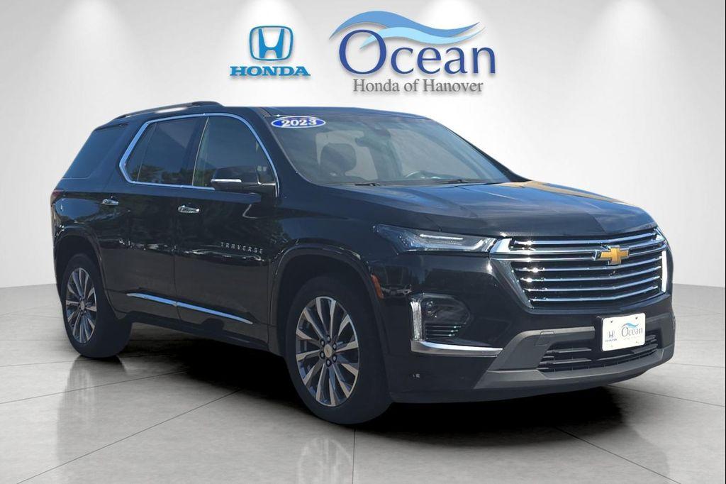 used 2023 Chevrolet Traverse car, priced at $33,695