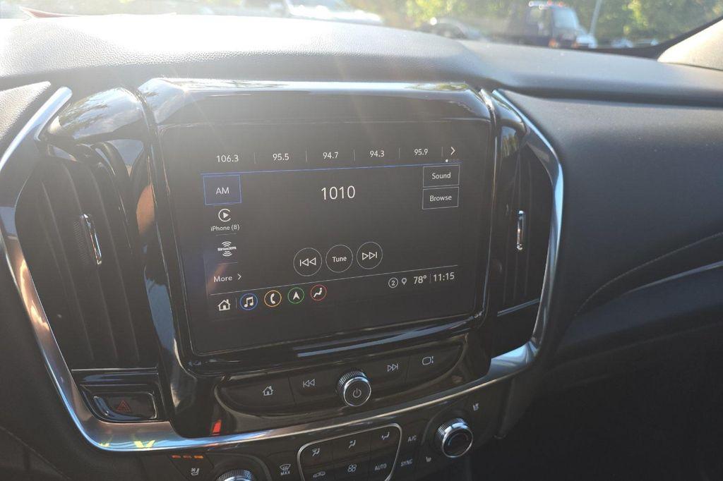 used 2023 Chevrolet Traverse car, priced at $33,695