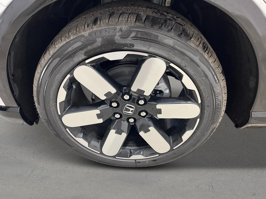 new 2025 Honda Prologue car, priced at $59,805