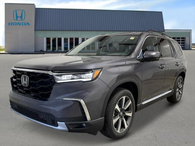 new 2025 Honda Pilot car, priced at $55,465