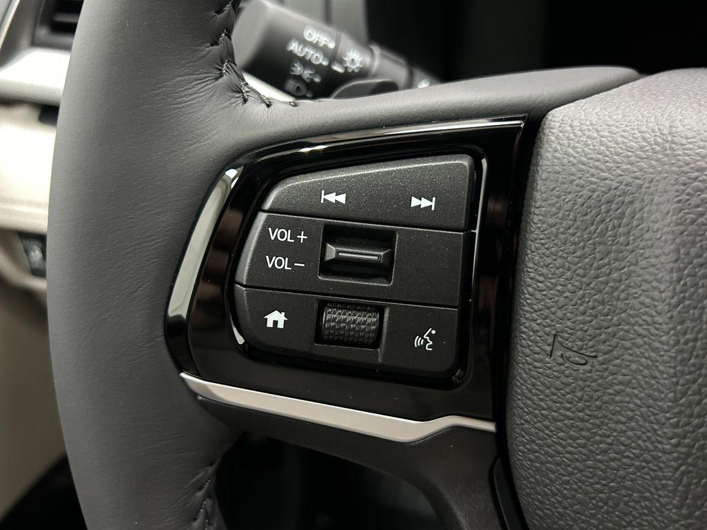 new 2026 Honda Odyssey car, priced at $44,655