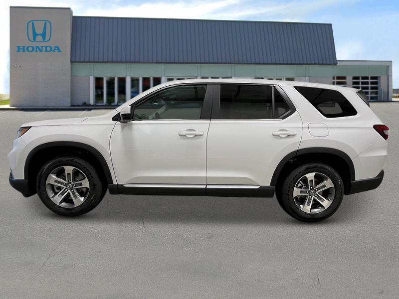 new 2025 Honda Pilot car, priced at $47,550
