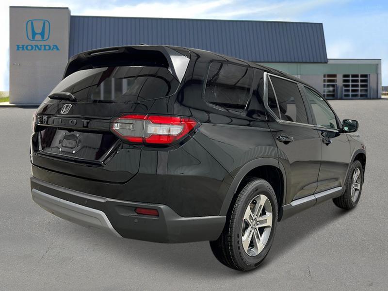 new 2025 Honda Pilot car, priced at $47,095