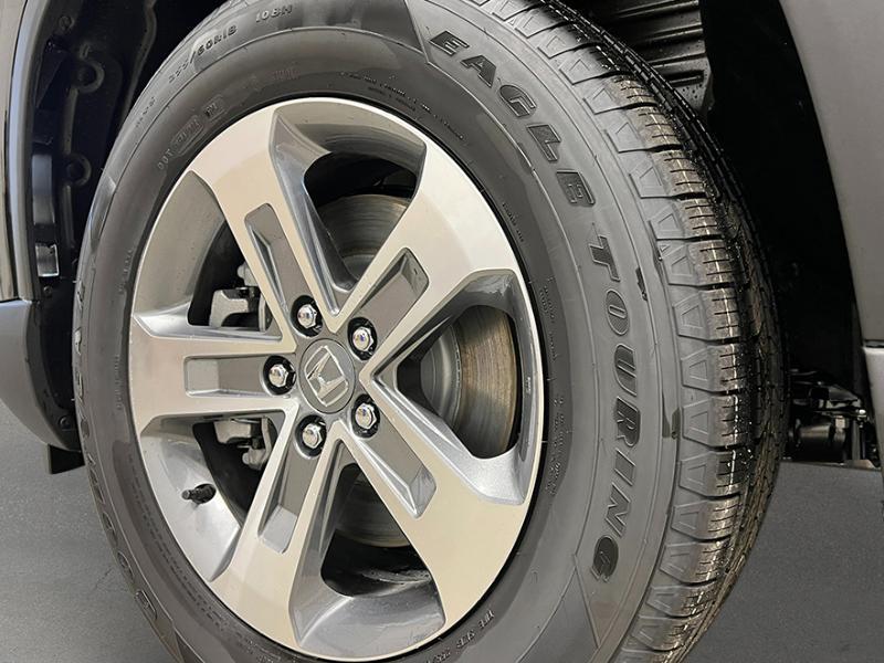 new 2025 Honda Pilot car, priced at $47,095