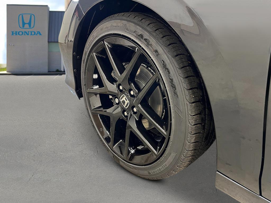 new 2025 Honda Civic car, priced at $28,600