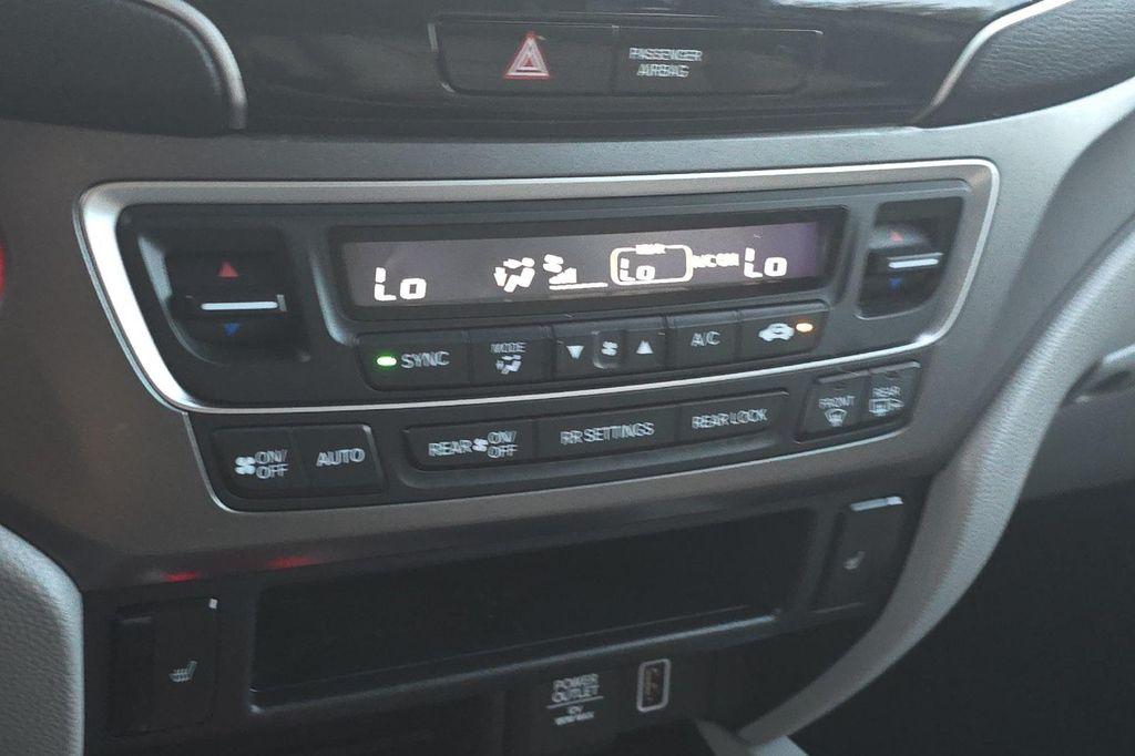 used 2022 Honda Pilot car, priced at $32,985