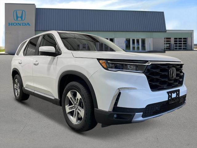 new 2025 Honda Pilot car, priced at $47,450