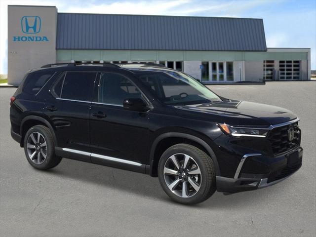 new 2025 Honda Pilot car, priced at $56,250