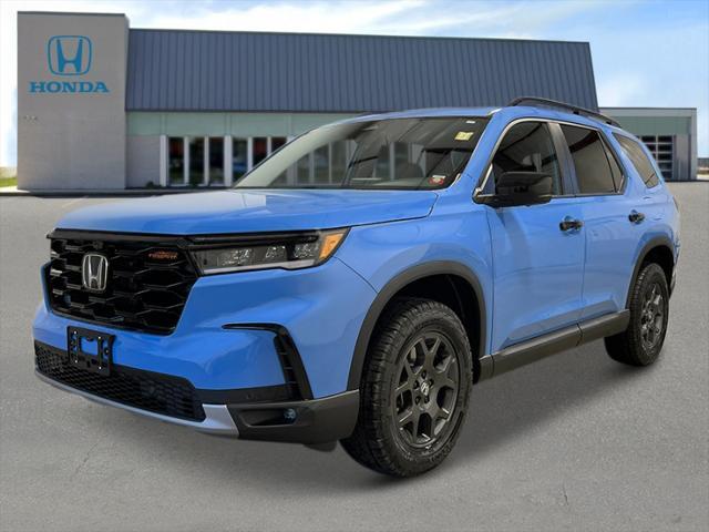 new 2025 Honda Pilot car, priced at $51,250