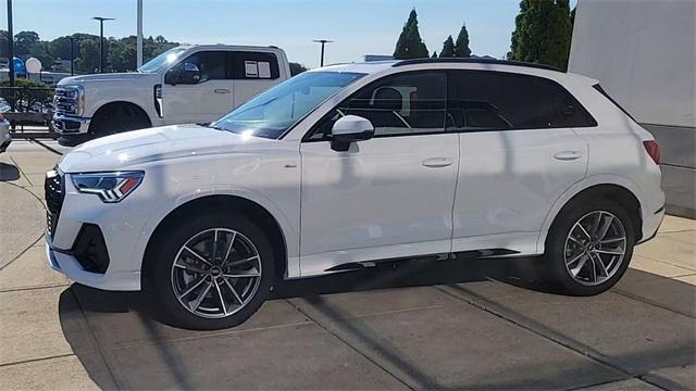 new 2024 Audi Q3 car, priced at $43,995