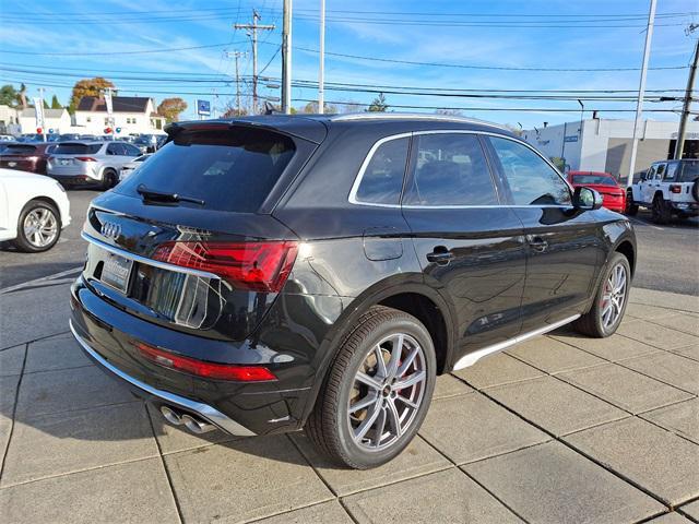 new 2025 Audi SQ5 car, priced at $69,305