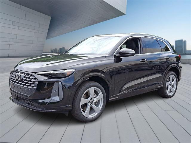 new 2025 Audi Q5 car, priced at $61,430
