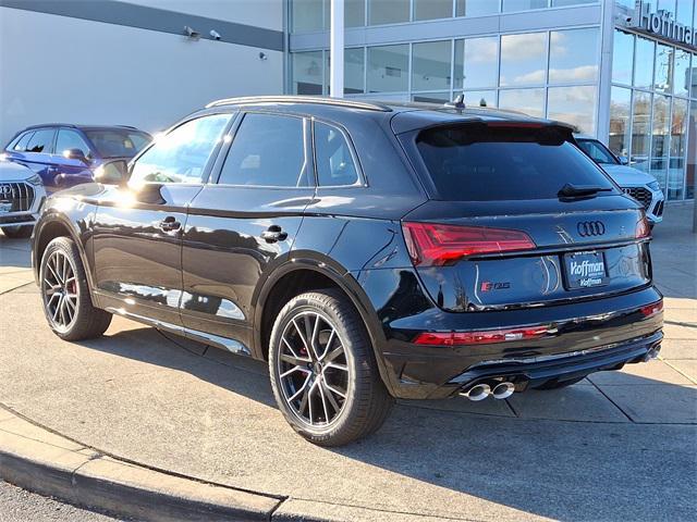 new 2025 Audi SQ5 car, priced at $70,270