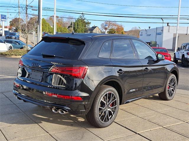 new 2025 Audi SQ5 car, priced at $70,270