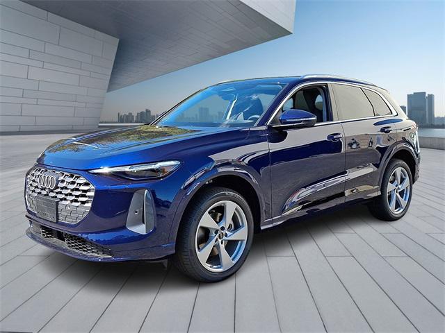 new 2025 Audi Q5 car, priced at $62,080