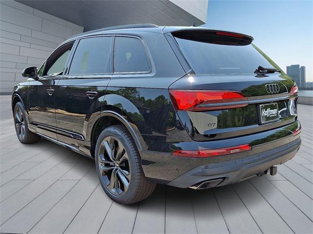 new 2025 Audi Q7 car, priced at $77,735