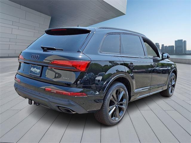 new 2025 Audi Q7 car, priced at $77,735
