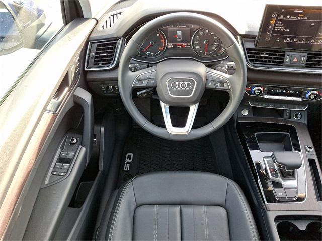 used 2024 Audi Q5 car, priced at $41,498