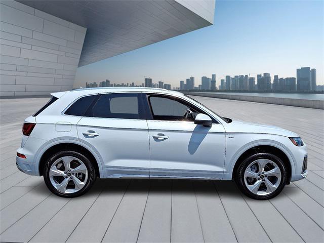 used 2025 Audi Q5 car, priced at $52,995