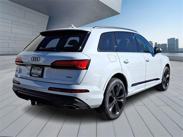 new 2025 Audi Q7 car, priced at $77,735