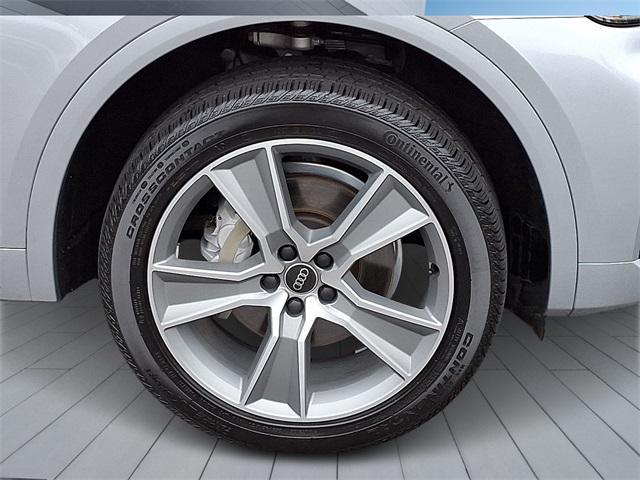 used 2025 Audi Q5 car, priced at $40,998