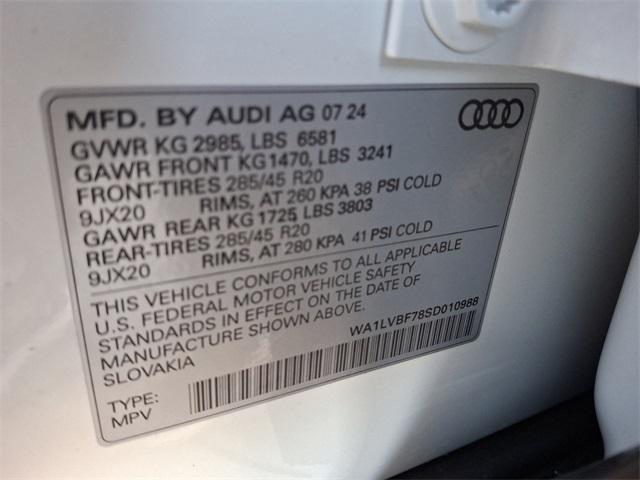 new 2025 Audi Q7 car, priced at $75,930