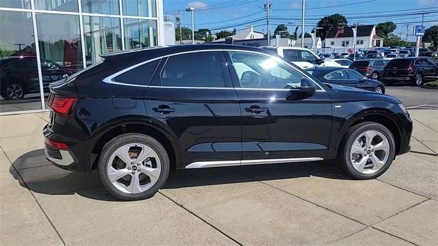 new 2024 Audi Q5 car, priced at $58,955