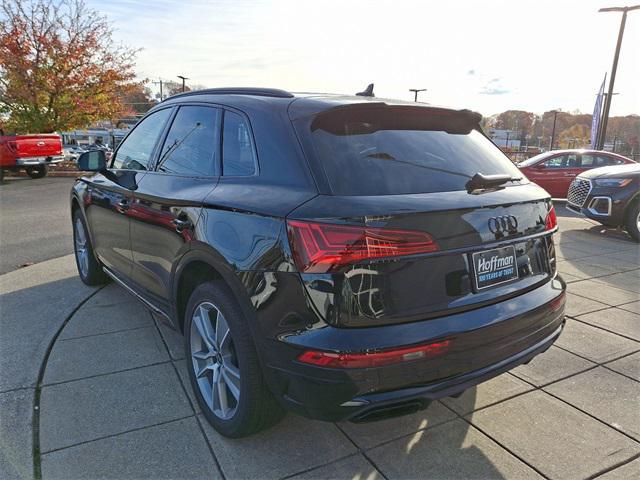 new 2025 Audi Q5 car, priced at $54,000