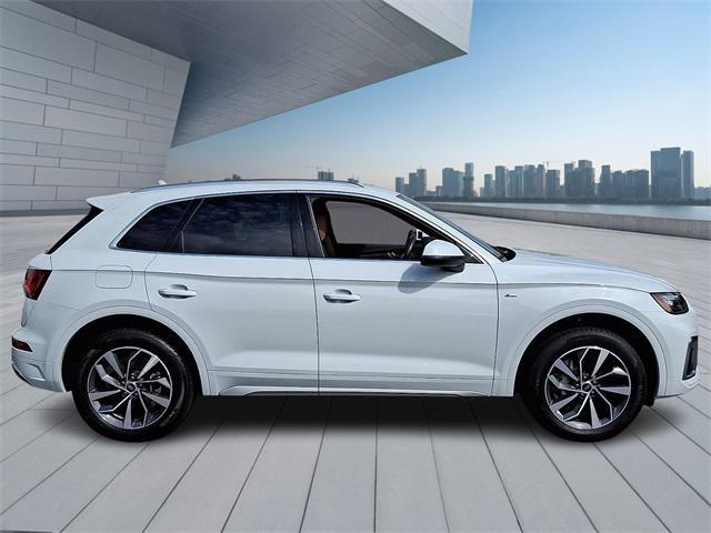 used 2024 Audi Q5 car, priced at $41,998