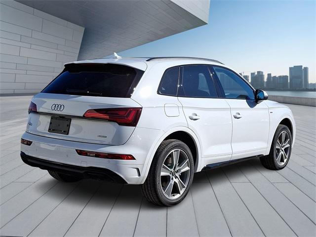 new 2025 Audi Q5 car, priced at $53,185