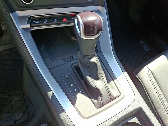 new 2025 Audi Q3 car, priced at $43,595