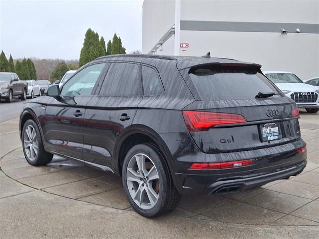 new 2025 Audi Q5 car, priced at $54,000