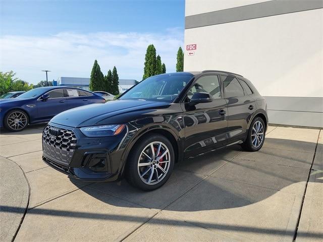 new 2024 Audi Q5 car, priced at $73,995