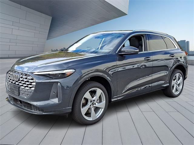 new 2025 Audi Q5 car, priced at $62,080