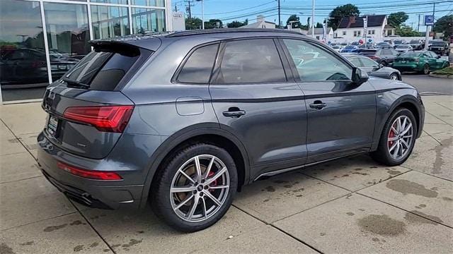 new 2024 Audi Q5 car, priced at $67,895